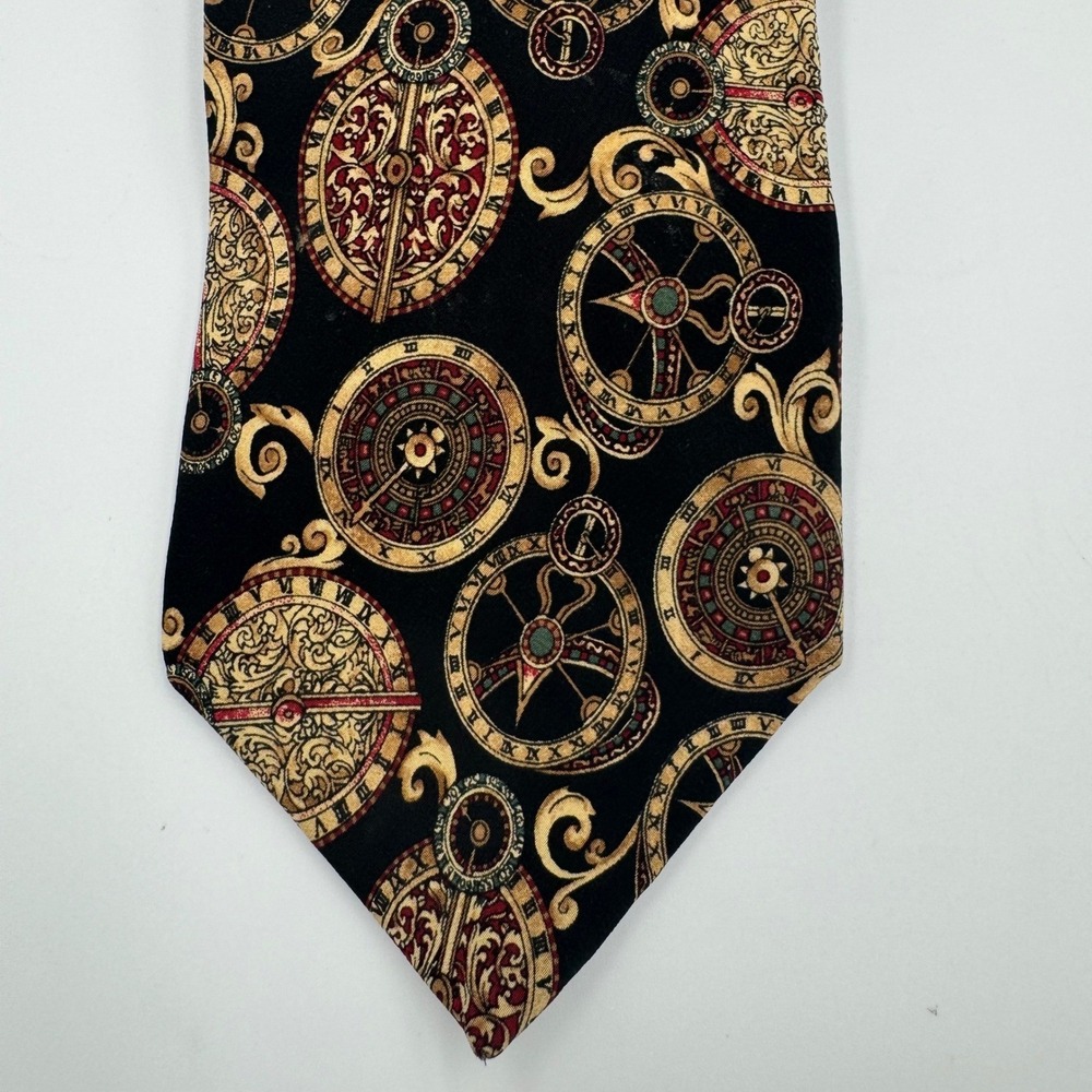 The Metropolitan Museum of Art Tie Black Silk Celestial Astrolabe